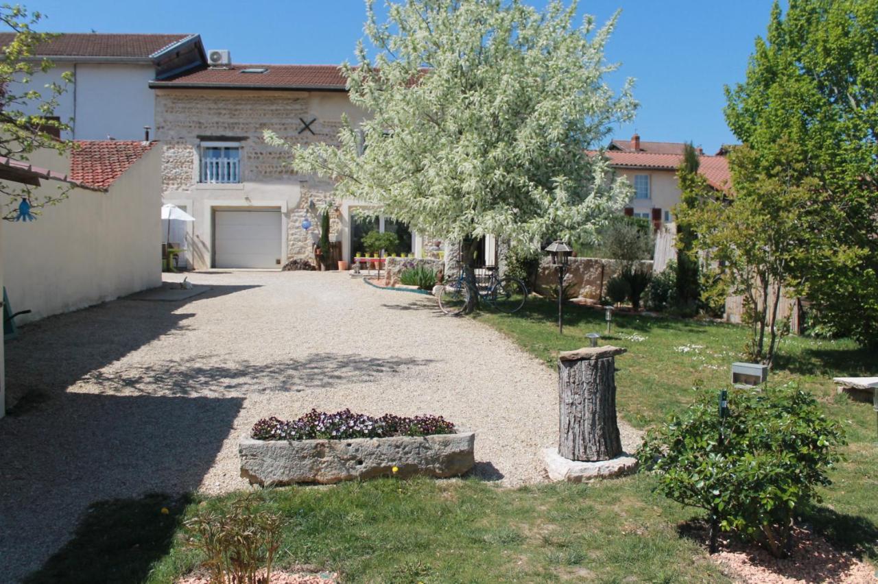 Les Trois Maisons Druillat Bagian luar foto